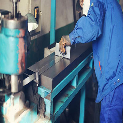 CrN Finishing Mahogany Grinding Carbide Band Saw Blade Per il taglio del legno